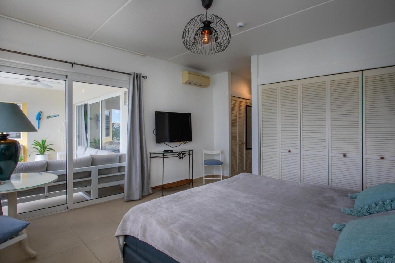 Blue Bay Beach Apartments Екстериор снимка