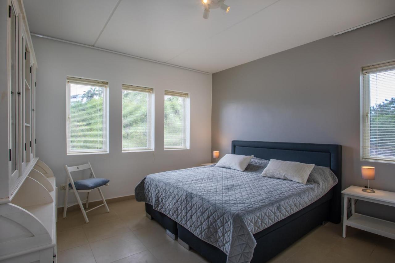 Blue Bay Beach Apartments Екстериор снимка